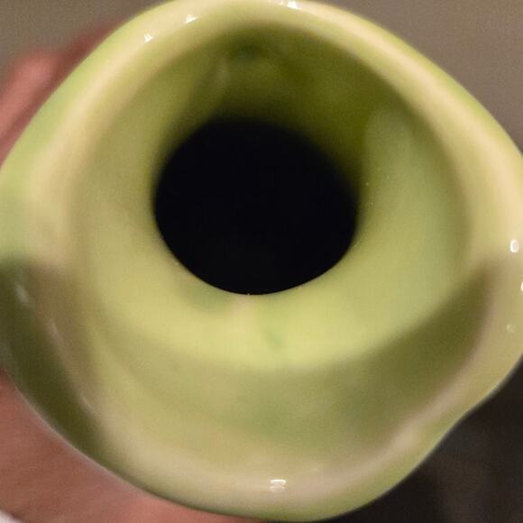 Shawnee Vintage Lime Green Ceramic Pitcher Vase USA 1168 Mid Century Modern - Picture 4 of 6